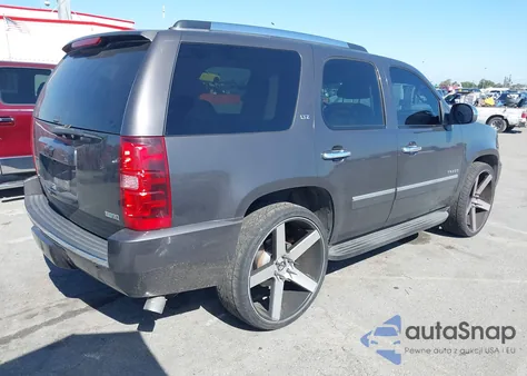 2010 Chevrolet Tahoe Ltz z USA, uszkodzony, nr VIN 1GNUCCE00AR211187